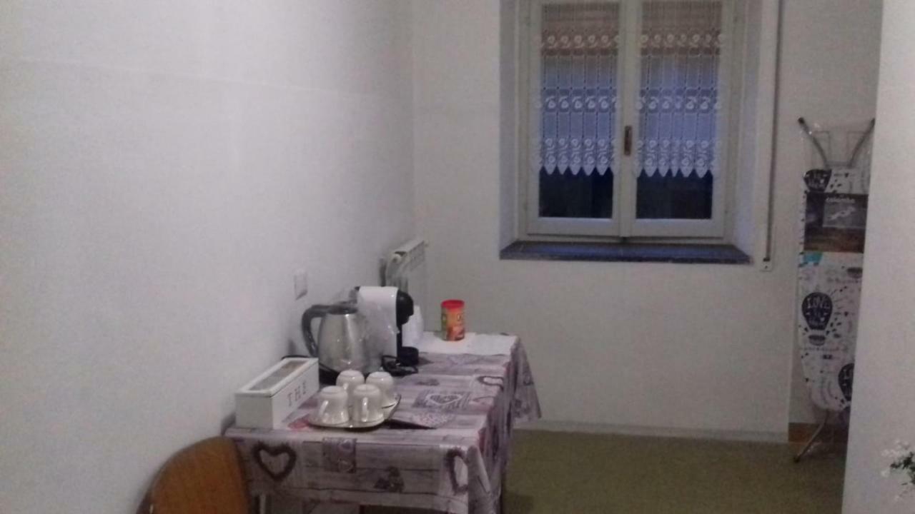 Vila Casa Indipendente Con Garage Agrano Exteriér fotografie